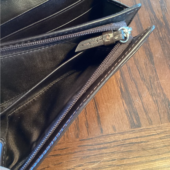 Coach Wallet - Picture 5 of 10